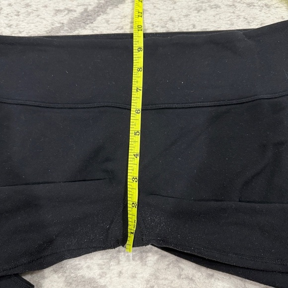 Lululemon Black Cropped Capri Leggings - Picture 8 of 10